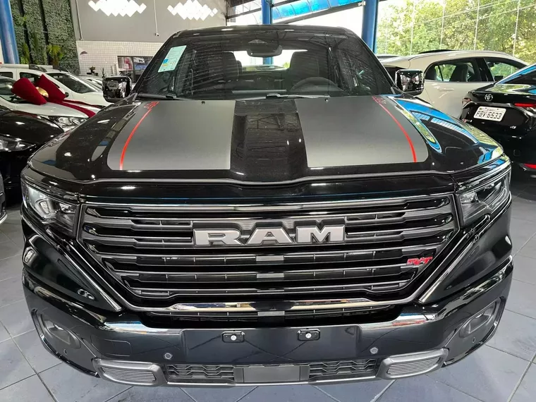 RAM Rampage Preto 3