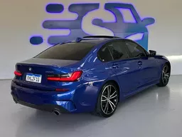 BMW 320i