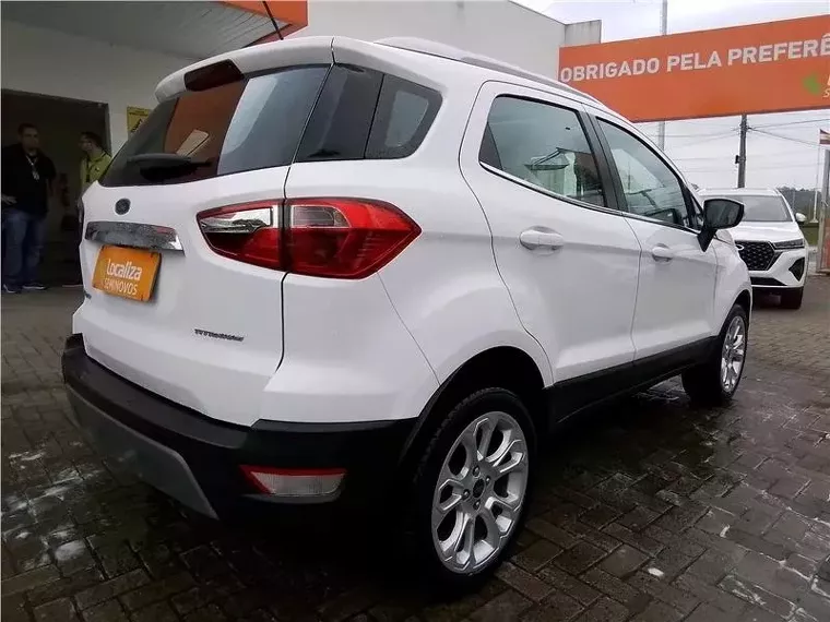 Ford Ecosport Branco 7