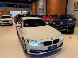 BMW 320i