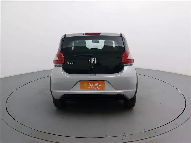 Fiat Mobi Prata 8