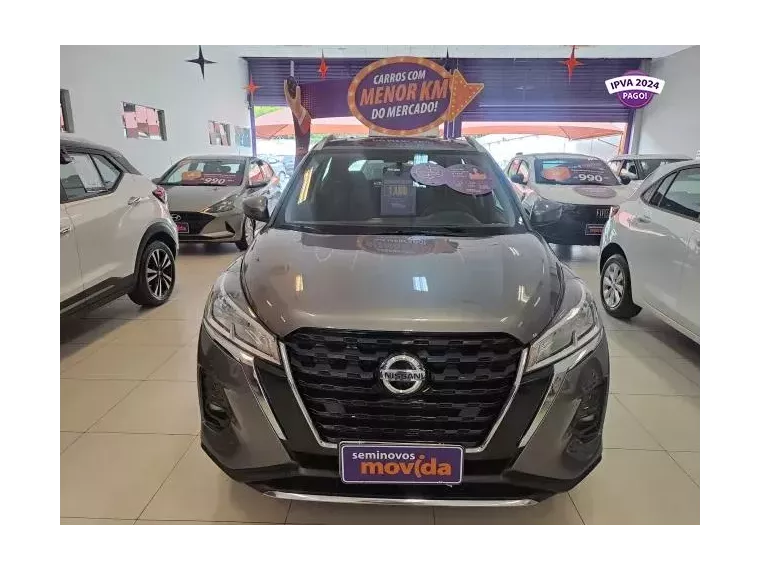 Nissan Kicks Cinza 6