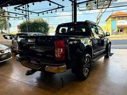 Chevrolet S10