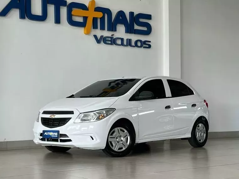 Chevrolet Onix Branco 6