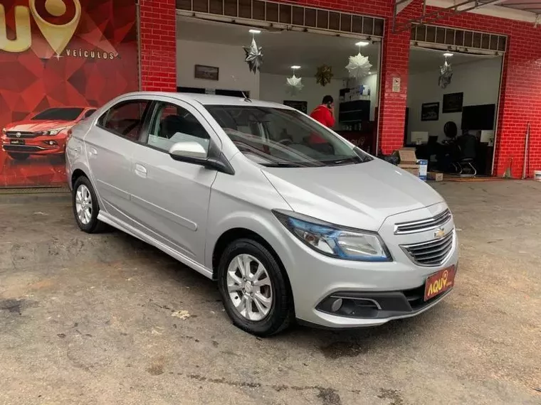 Chevrolet Prisma Prata 14