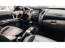 Mitsubishi Pajero Dakar