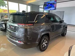 Jeep Commander