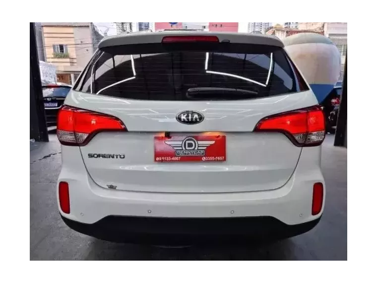 KIA Sorento Branco 6