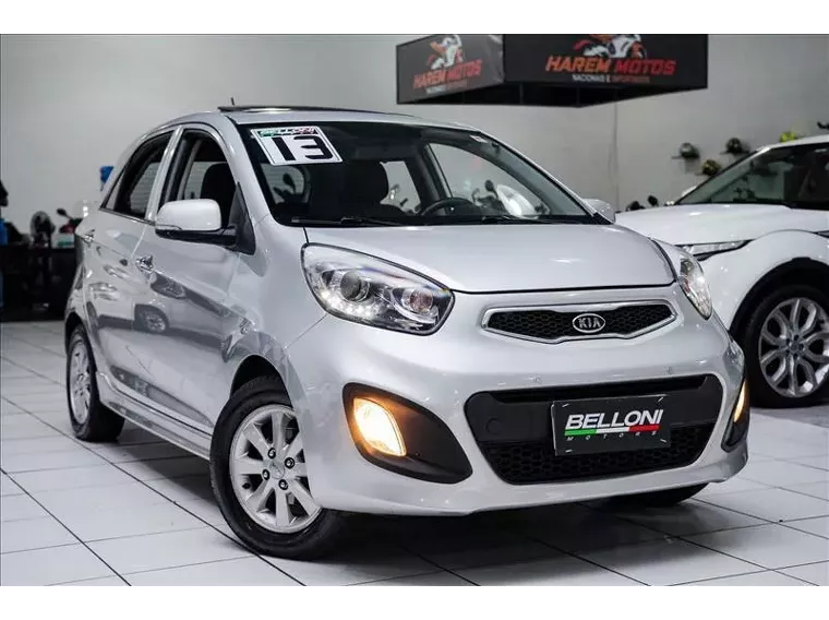 KIA Picanto Prata 11