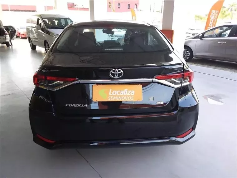 Toyota Corolla Preto 8