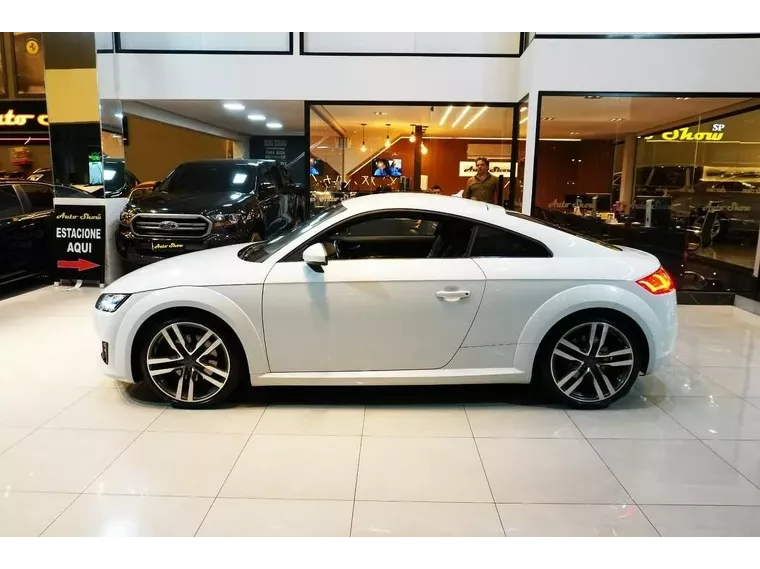 Audi TT Branco 9