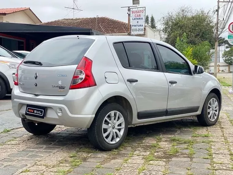 Renault Sandero Prata 4