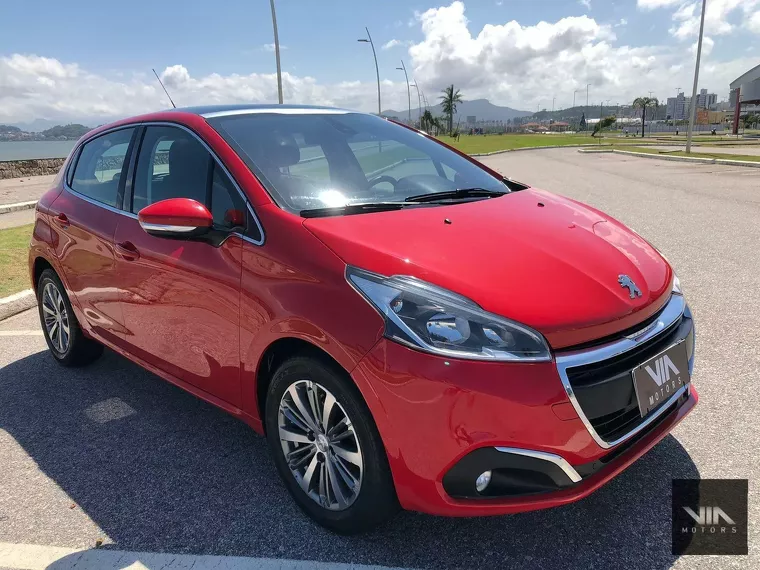 Peugeot 208 Vermelho 13