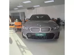 BMW 320i