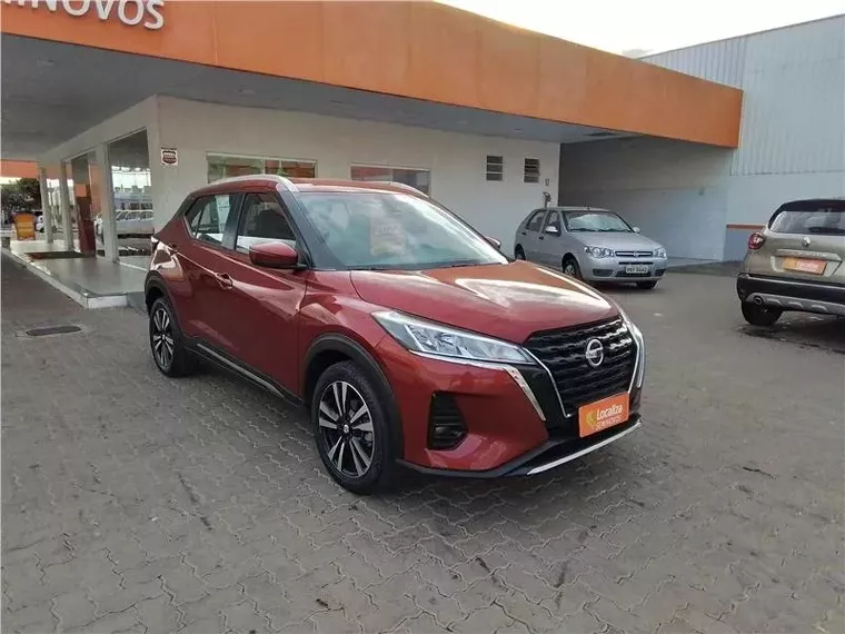 Nissan Kicks Vermelho 2