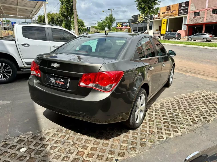 Chevrolet Cruze Cinza 10