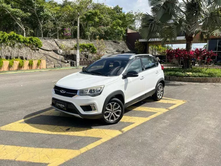 Chery Tiggo 2 Branco 2