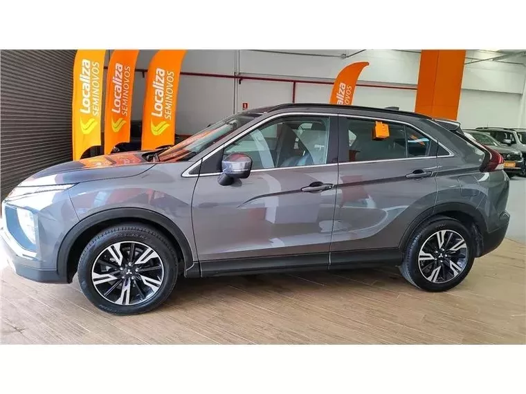 Mitsubishi Eclipse Cross Cinza 9