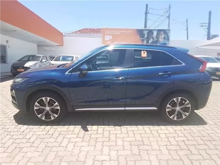 Mitsubishi Eclipse Cross Azul 4