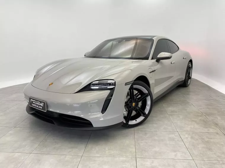 Porsche Taycan Cinza 11