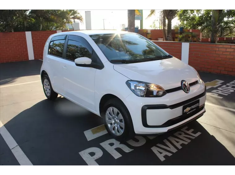 Volkswagen UP Branco 1