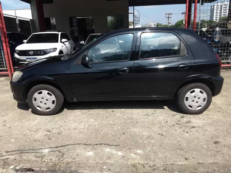 Chevrolet Celta Preto 9