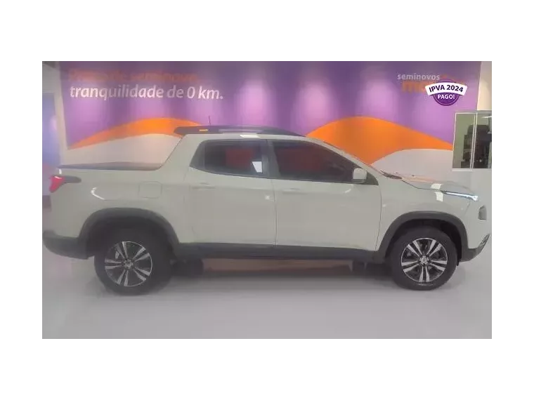 Fiat Toro Branco 1