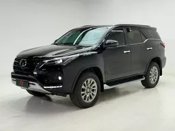 Toyota Hilux SW4