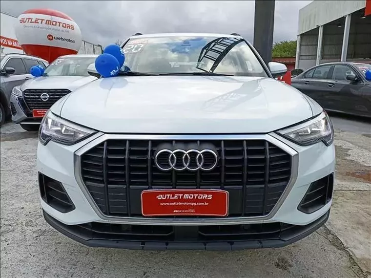 Audi Q3 Branco 10