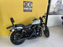Harley-Davidson Sportster 883
