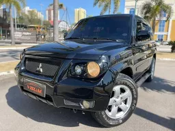 Mitsubishi Pajero TR4