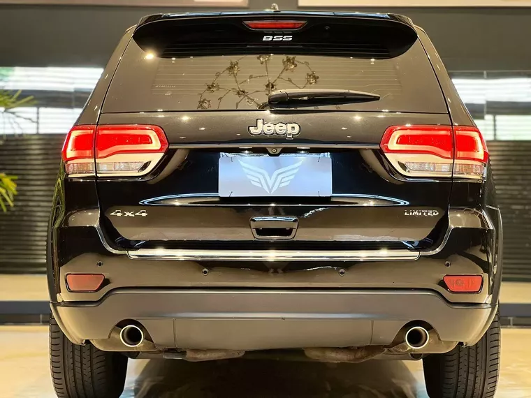 Jeep Cherokee Preto 7