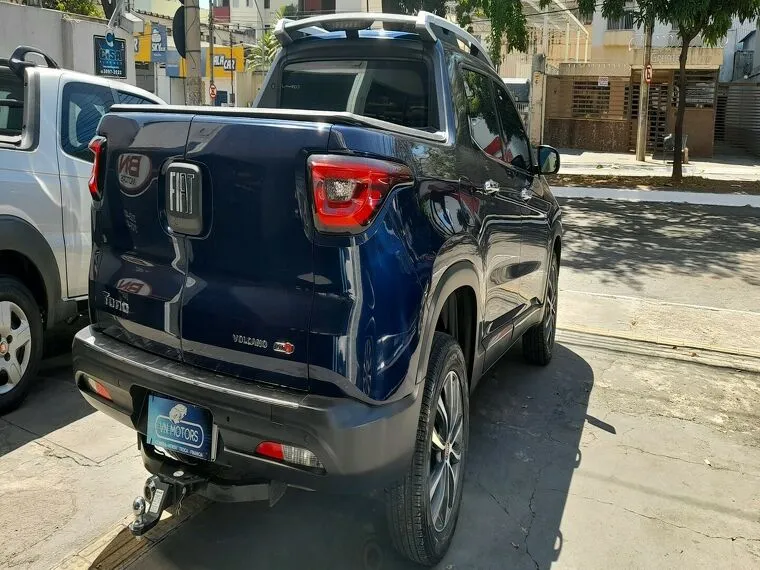 Fiat Toro Azul 12