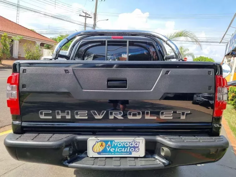 Chevrolet S10 Preto 3