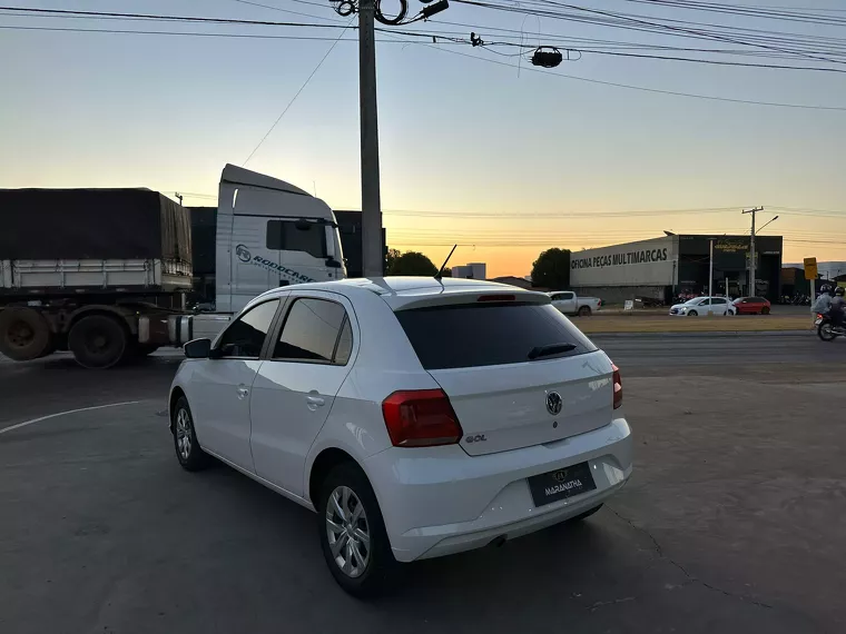 Volkswagen Gol Branco 8