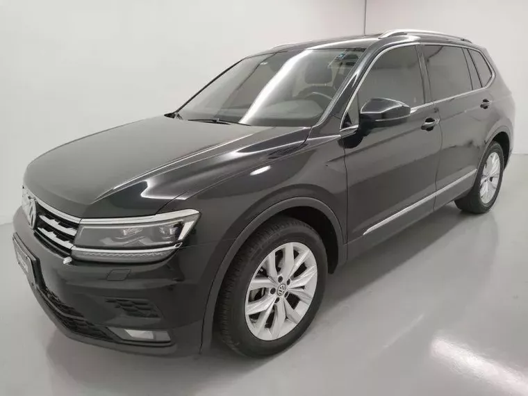 Volkswagen Tiguan Preto 17