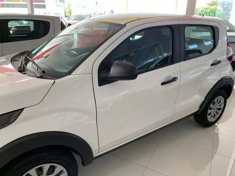 Fiat Mobi Branco 11