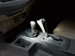 Toyota Hilux SW4