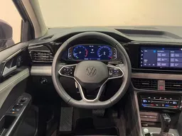 Volkswagen Taos