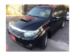 Toyota Hilux SW4