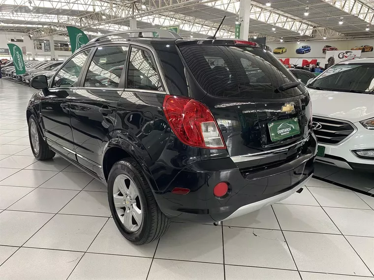 Chevrolet Captiva Preto 10