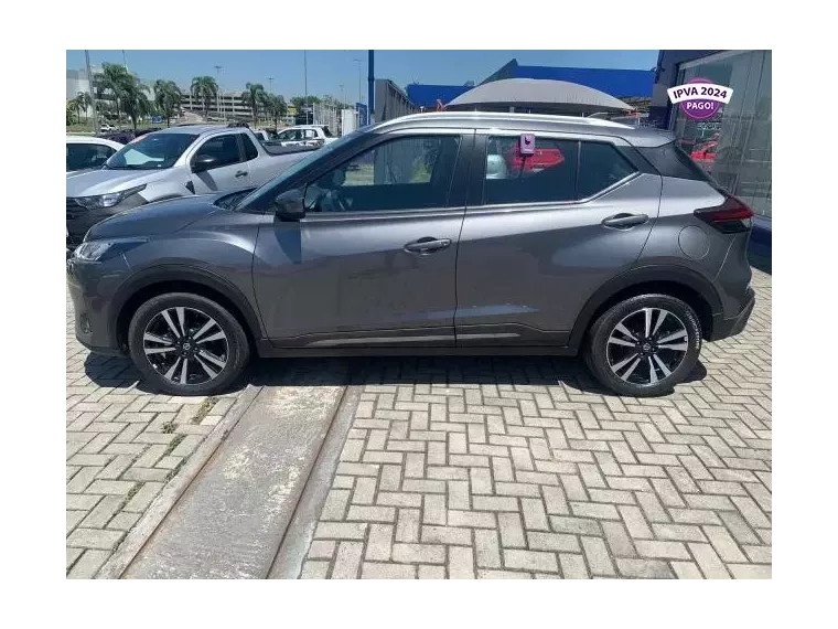 Nissan Kicks Cinza 4