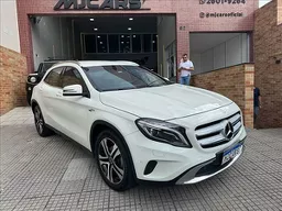 Mercedes-benz GLA 200