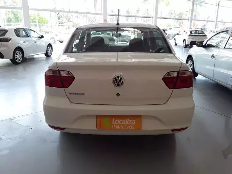 Volkswagen Voyage Branco 2