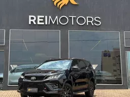 Toyota Hilux SW4