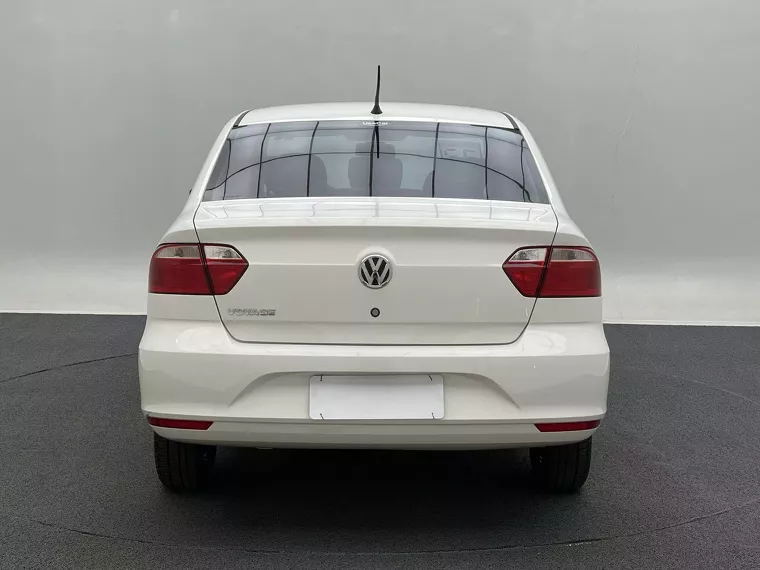 Volkswagen Voyage Branco 8