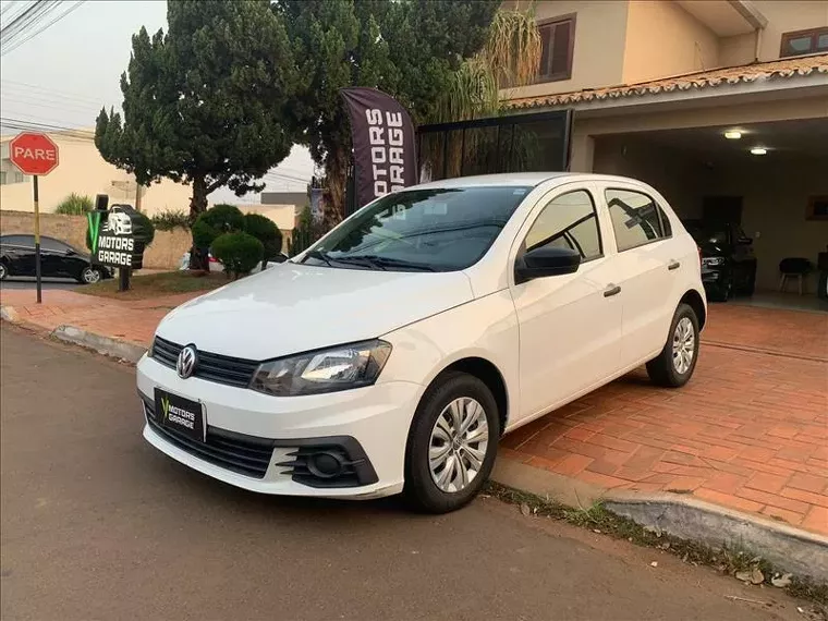 Volkswagen Gol Branco 1