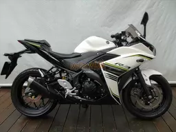 YZF R3