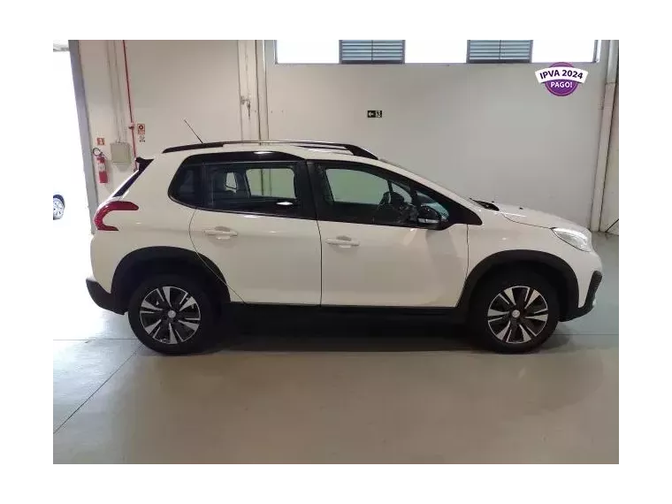 Peugeot 2008 Branco 6