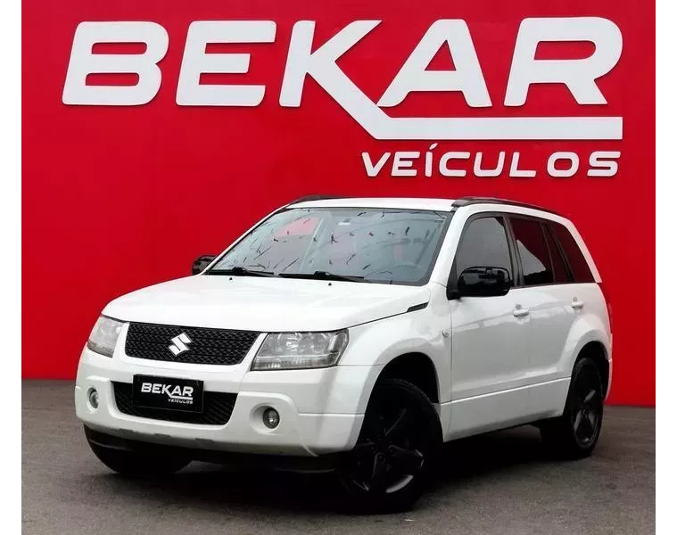 Suzuki Grand Vitara Branco 12